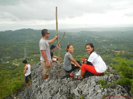 Puting Bato Limestone Monolith