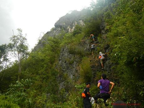 Puting Bato Limestone Monolith