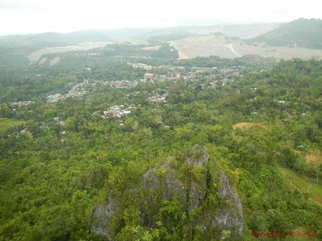 Puting Bato Limestone Monolith