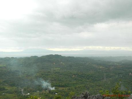 Puting Bato Limestone Monolith