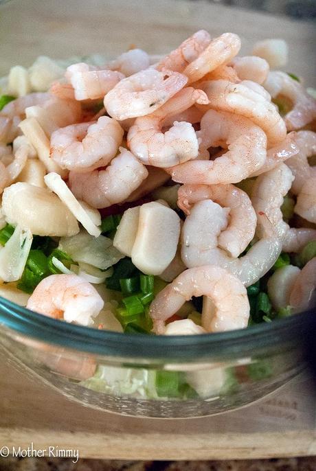 Lettuce Wrap with Chard, Shrimp and Peanut Sauce