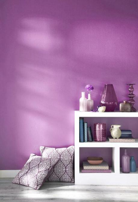 radiant orchid feature wall pantones colour of the year 2014 - interior design trends