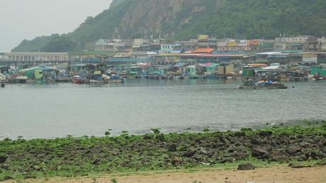 El pequeño puerto pesquero de Sok Kwu