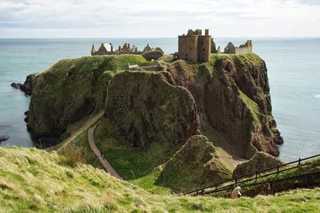 Stonehaven to Dunottar Castle