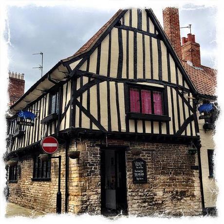 Blue Pig Inn, Grantham