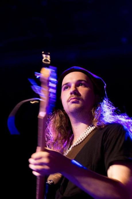 IMG 6906 533x800 CONNAN MOCKASIN PLAYED MUSIC HALL OF WILLIAMSBURG [PHOTOS]