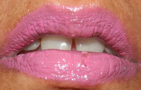 Gosh Lip Balm Crispsy Lips Swatches