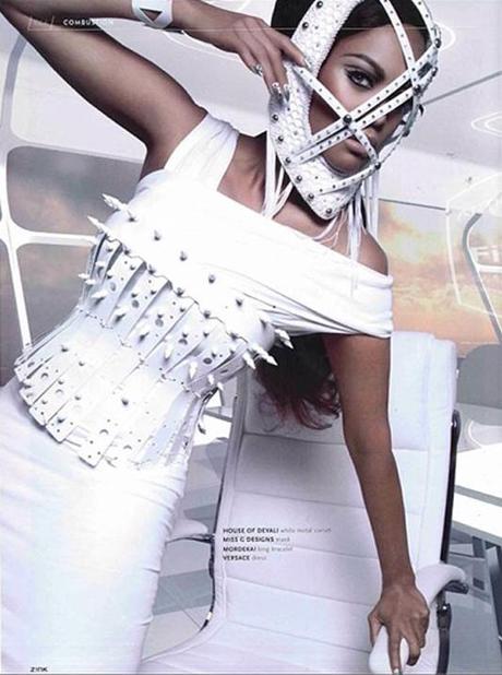 Tyra-Banks-For-Zink-Magazines-Spring-2014-Fashion-Issue