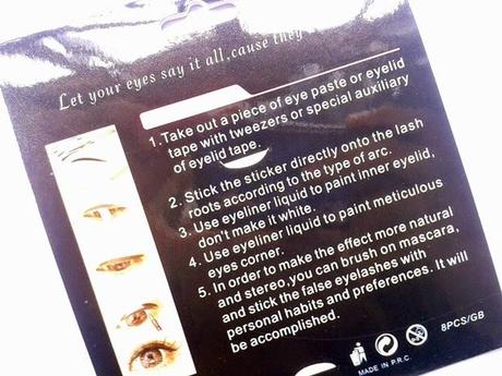 REVIEW | Eyeliner Vintage Sticker