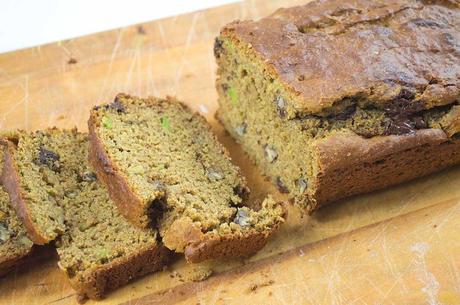 Avocado Rye Bread With Pecans & Dark Chocolate (#Vegan, #LowGL)