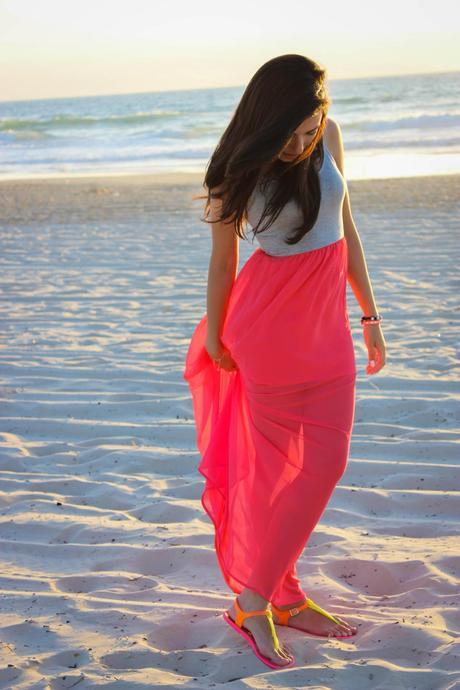 First OOTD In A Long, Long Time.. (Forever 21 Maxi) First OOTD In A Long, Long Time.. (Forever 21 Maxi)