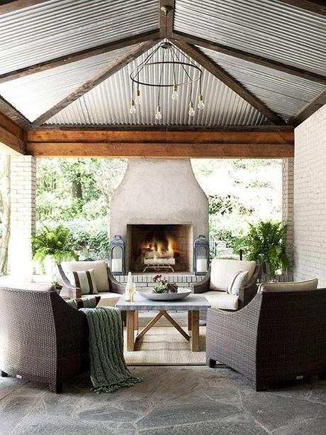 outdoor-fireplace-bhg