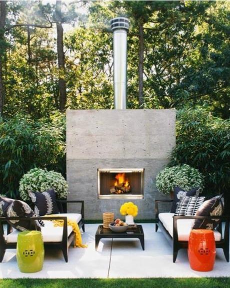 outdoor-fireplace-photo-roger-davies