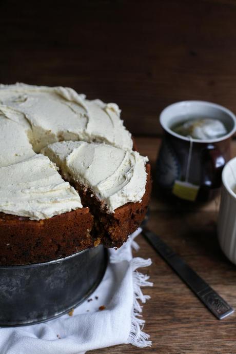 Chamomile Honey Oat Cake