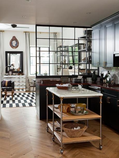 decor inspirations: rolling kitchen islands @Simone Design Blog Rolling kitchen islands @Simone Design Blog