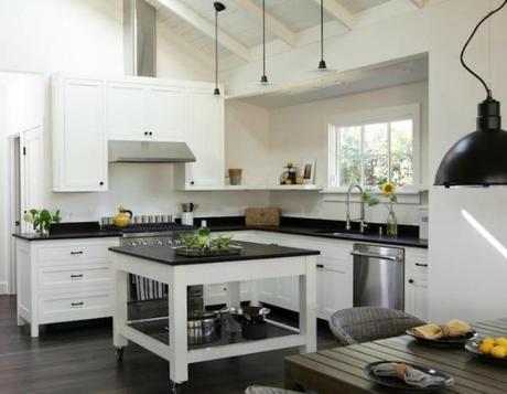 decor inspirations: rolling kitchen islands @Simone Design Blog Rolling kitchen islands @Simone Design Blog