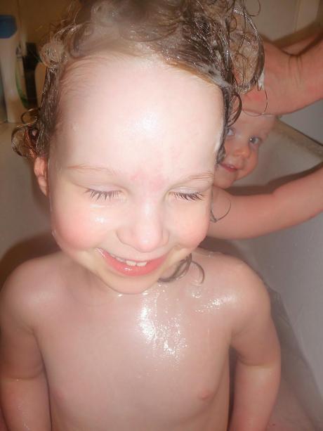 Review On Maclaren Beginning Bath Set,From BabyDino Review On Maclaren Beginning Bath Set,From BabyDino