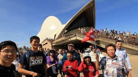 Chinese tourists in Australia