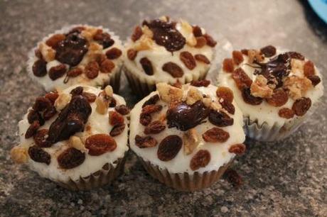 Raisin Walnut Carrot Cake Cream Cheese Frosting Chocolate Walnuts