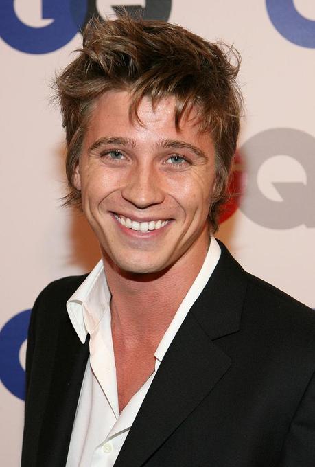 garrett hedlund