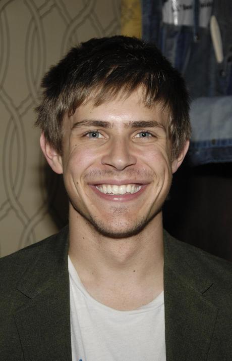 chris lowell