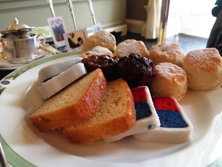 Afternoon Art Tea in The Merrion Hotel