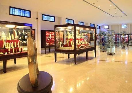 Amazing Collection of the Revi Karuna Karan Memorial Museum