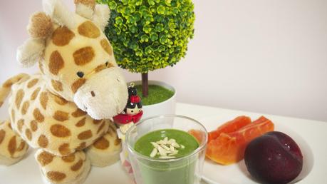 Drink Your Vegetables Today: Quick and Nutritious Breakfast- Maroyaka Kale Powder Green Smoothie