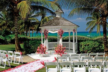 Decorating the gazebo