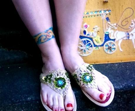 Shiny, Happy Sheilas (Shoe Shine!)