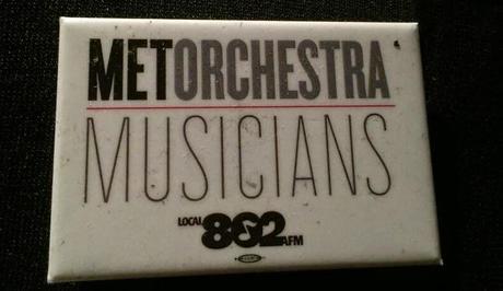 Concert Review: Buttoning Up