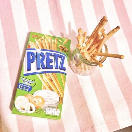 Junk of the Day (JOTD): Pretz Sour Cream & Onion #jotd #pretz #food