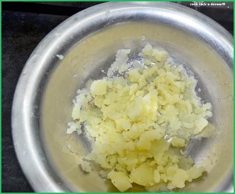Potato poori recipe | how to make potato poori