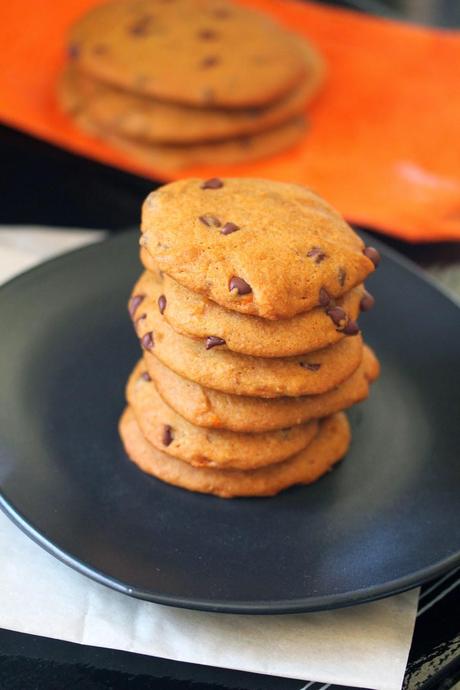 Vegan Orange Chocolate Chip Cookies