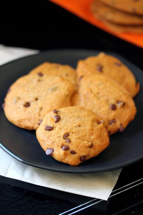 Vegan Orange Chocolate Chip Cookies