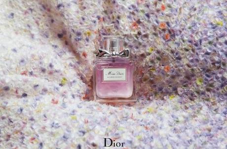 ilovegreeninspiration_Miss_Dior_parfume_02