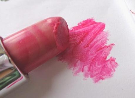 Spring Colors: Avon Ultra Color Rich Moisture Seduction Lipstick in Fuchsia Fever