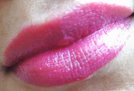 Spring Colors: Avon Ultra Color Rich Moisture Seduction Lipstick in Fuchsia Fever