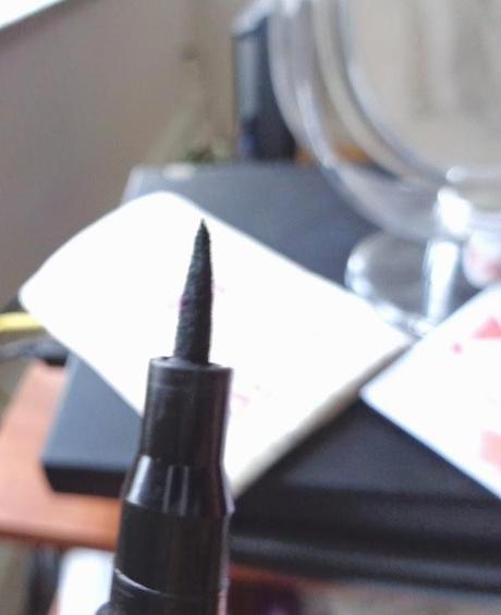 What Not To Buy: Essence Extra Longlasting Eye Liner Pen