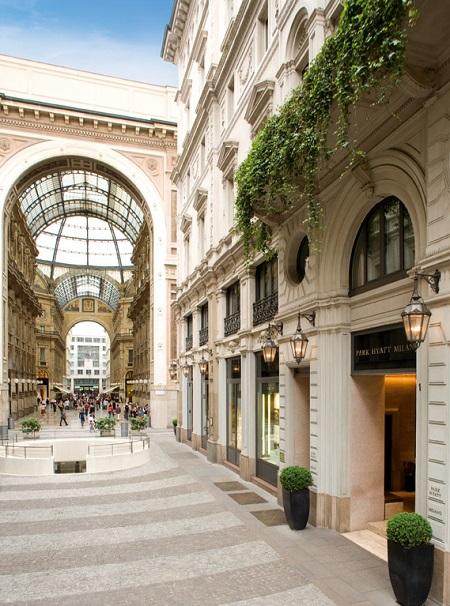 Park Hyatt Milan - Main Entrance  Galleria