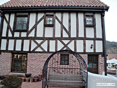 petite france korea (24)