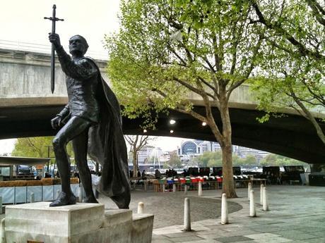 In & Around London: Swords