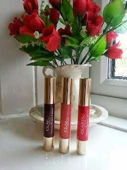 Clarins Lip Balm Crayons Review & Swatches