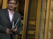 Best-Selling Conservative Author Obama Hater Dinesh D'Souza Pleads Guilty Campaign Finance Violation
