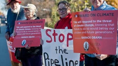 New Film Destroys TransCanada’s Sunny Keystone PR Campaign People-demonstrate-against-the-proposed-Keystone-XL-pipeline-on-Nov.-19-2013-in-WashingtonAFP