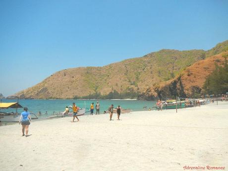 Island Hopping in Capones Island and Annawangin Cove in Zambales