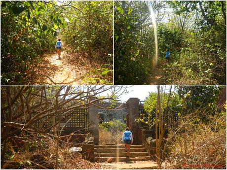 Island Hopping in Capones Island and Annawangin Cove in Zambales