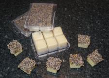 clamshell bath melts