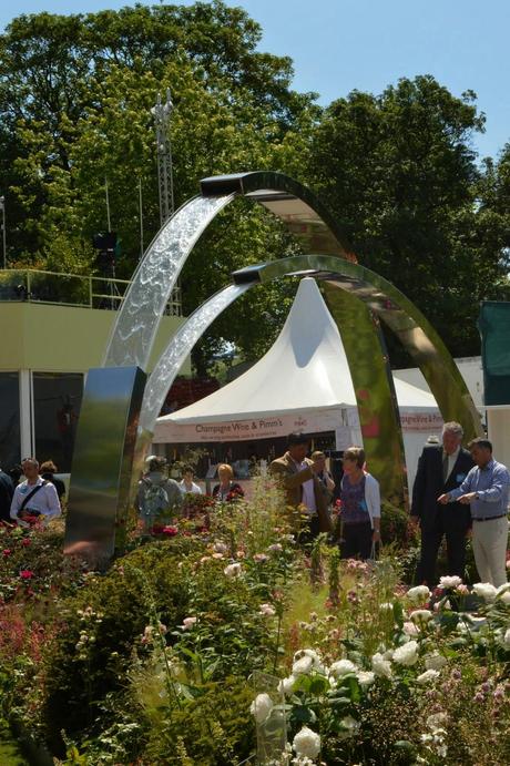 Chelsea Flower Show, episode one: the shell and the dinosaur