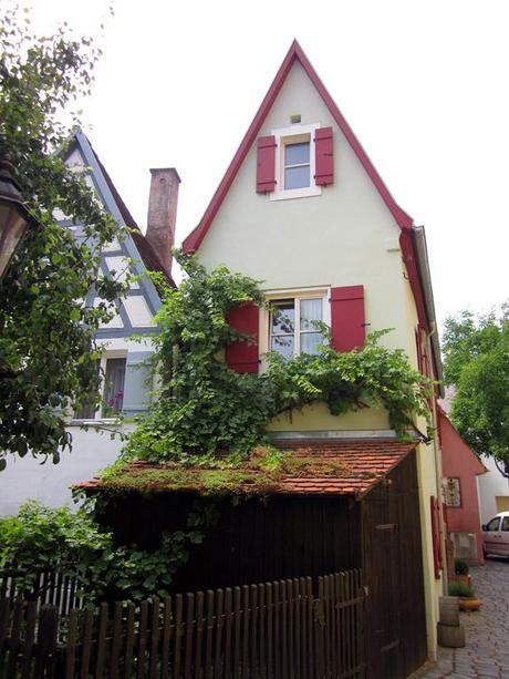 Cute HOUSE Overload - the charming medieval homes of Germany's Romantic Road